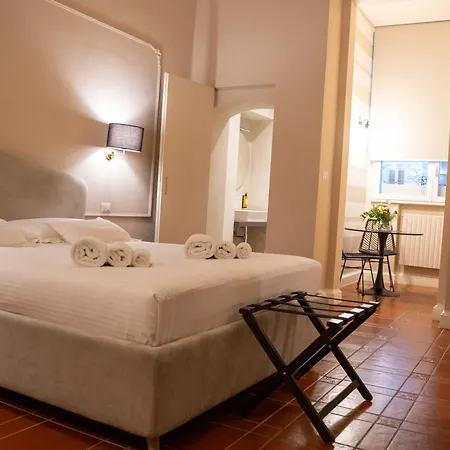 Casa Almika Principe Amedeo Guest house *