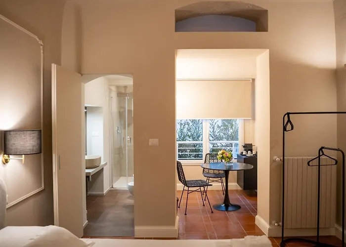 ゲストハウス Casa Almika Principe Amedeo 3*