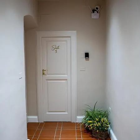Konukevi Casa Almika Principe Amedeo Bari