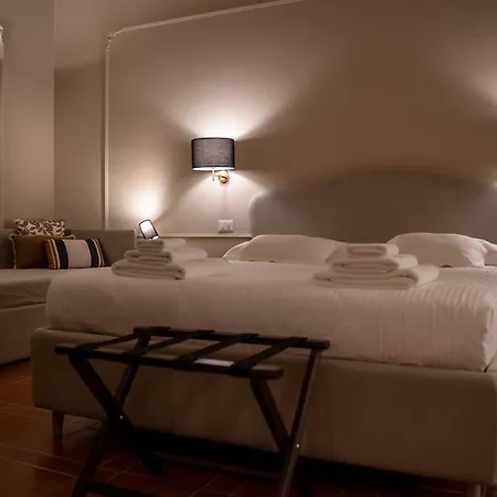 Casa Almika Principe Amedeo 3* Bari