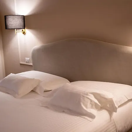 Casa Almika Principe Amedeo Pensión