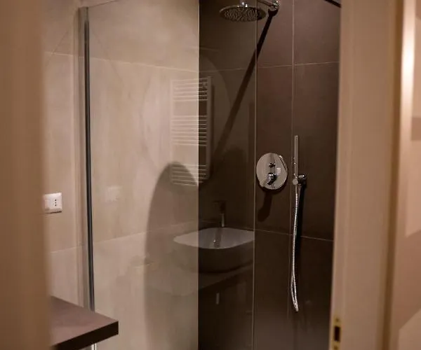 Casa Almika Principe Amedeo ゲストハウス 3*