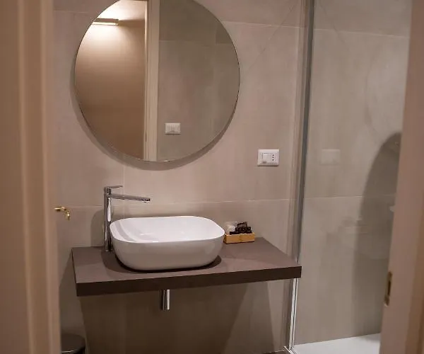 ゲストハウス Casa Almika Principe Amedeo バーリ